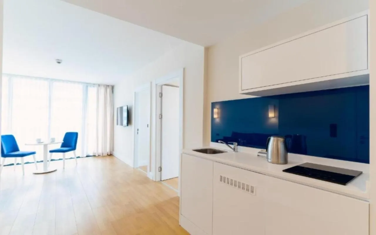 View & More Aparthotel In Batumi